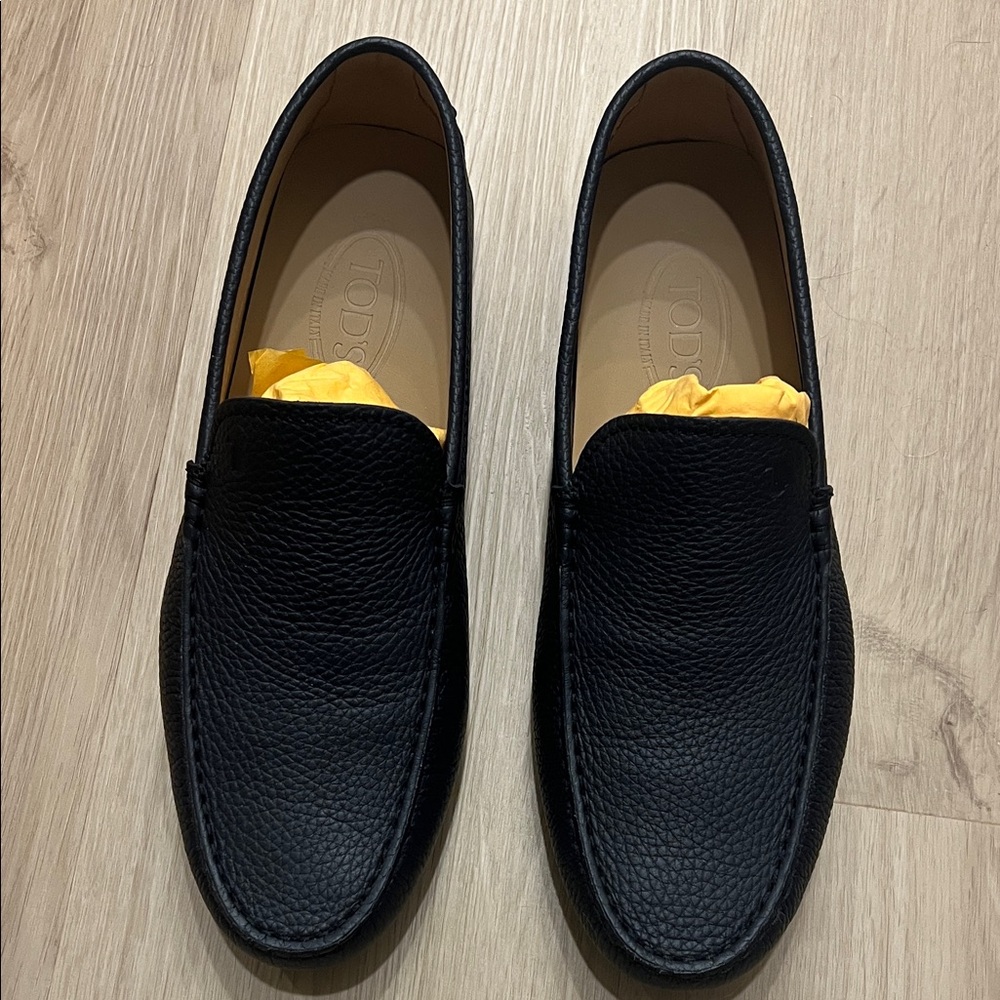 TOD’S Black Leather Loafers pantofola nuovo gommino